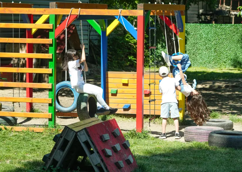 kids playing